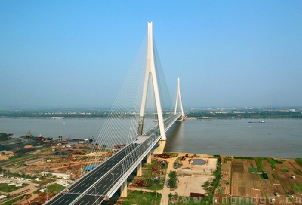 鄂东长江公路大桥