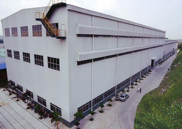 工程名称:广州锻压机床厂厂房地址:广东省顺德市特点:四