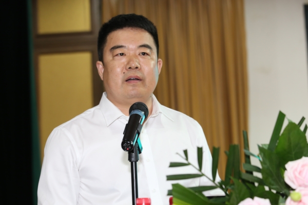 友发唐山正元管业有限公司销售部长 尹卫军