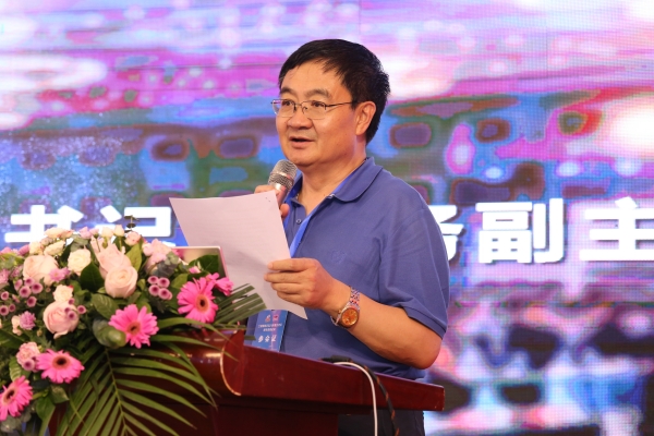 包头市委统战部副部长,市工商联党组书记 王俊义